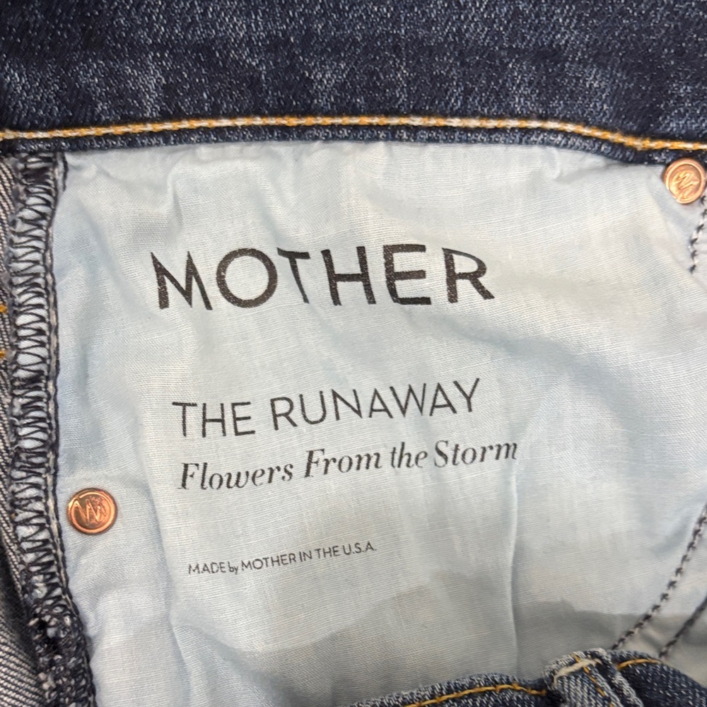 MOTHER the runaway flare jeans in flowers from the storm sz 30 - Picture 3 of 7